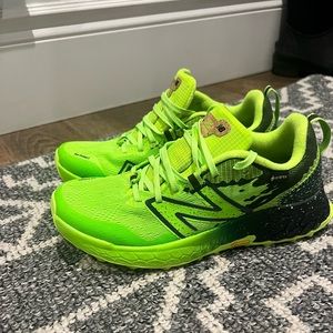 New Balance Fresh Foam X Hierro v7 GTX Size 7  Women’s